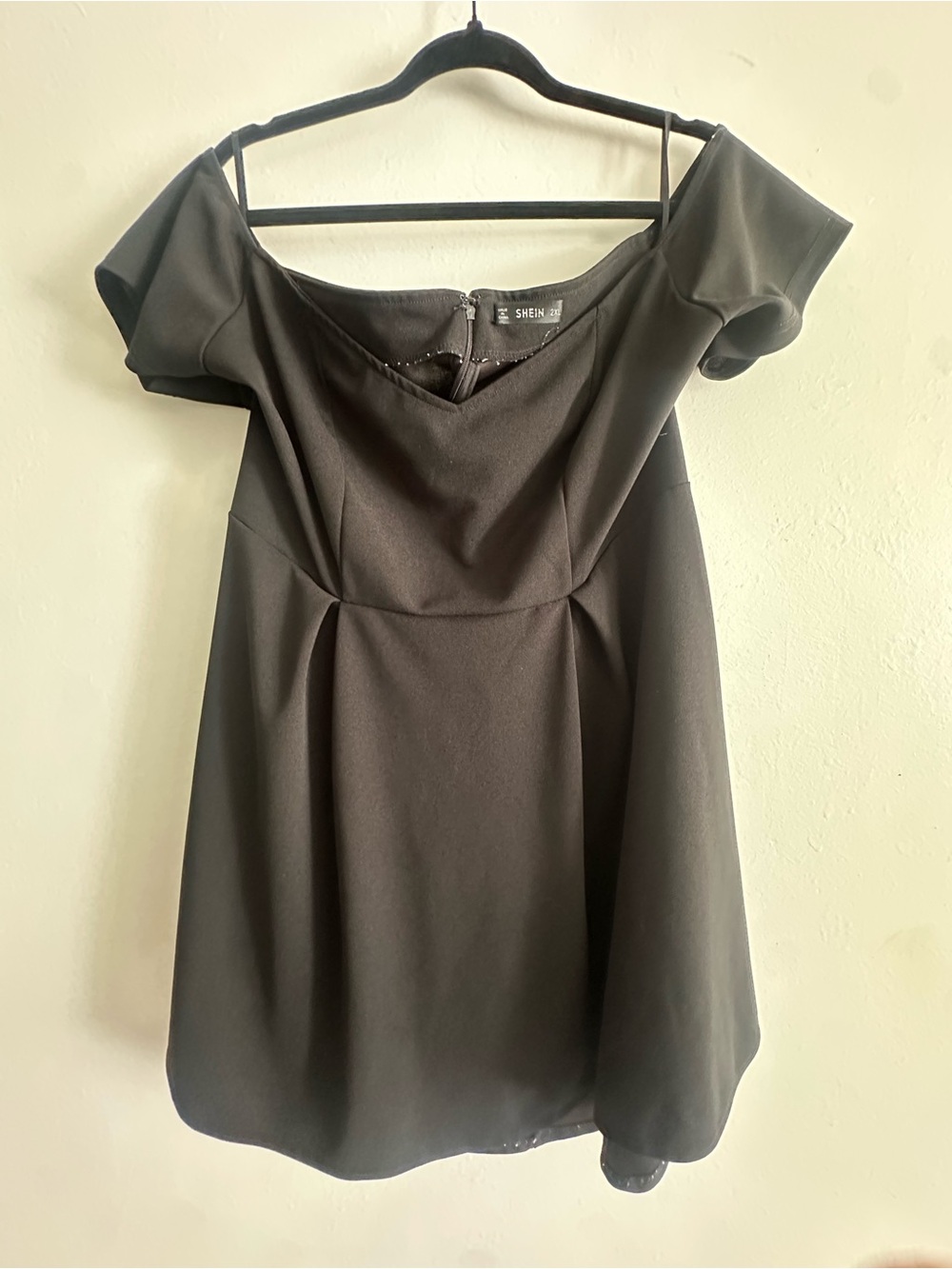 SHEIN Black Off-Shoulder Skater Dress